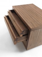 KYOTO 5 Bedside cabinet in Walnut_drawer detail